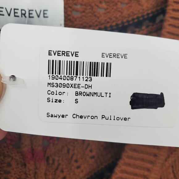 Everee Sawyer Chevron Pullover Sweater Top Women Size Small NWT V Neck Knit - Picture 7 of 14